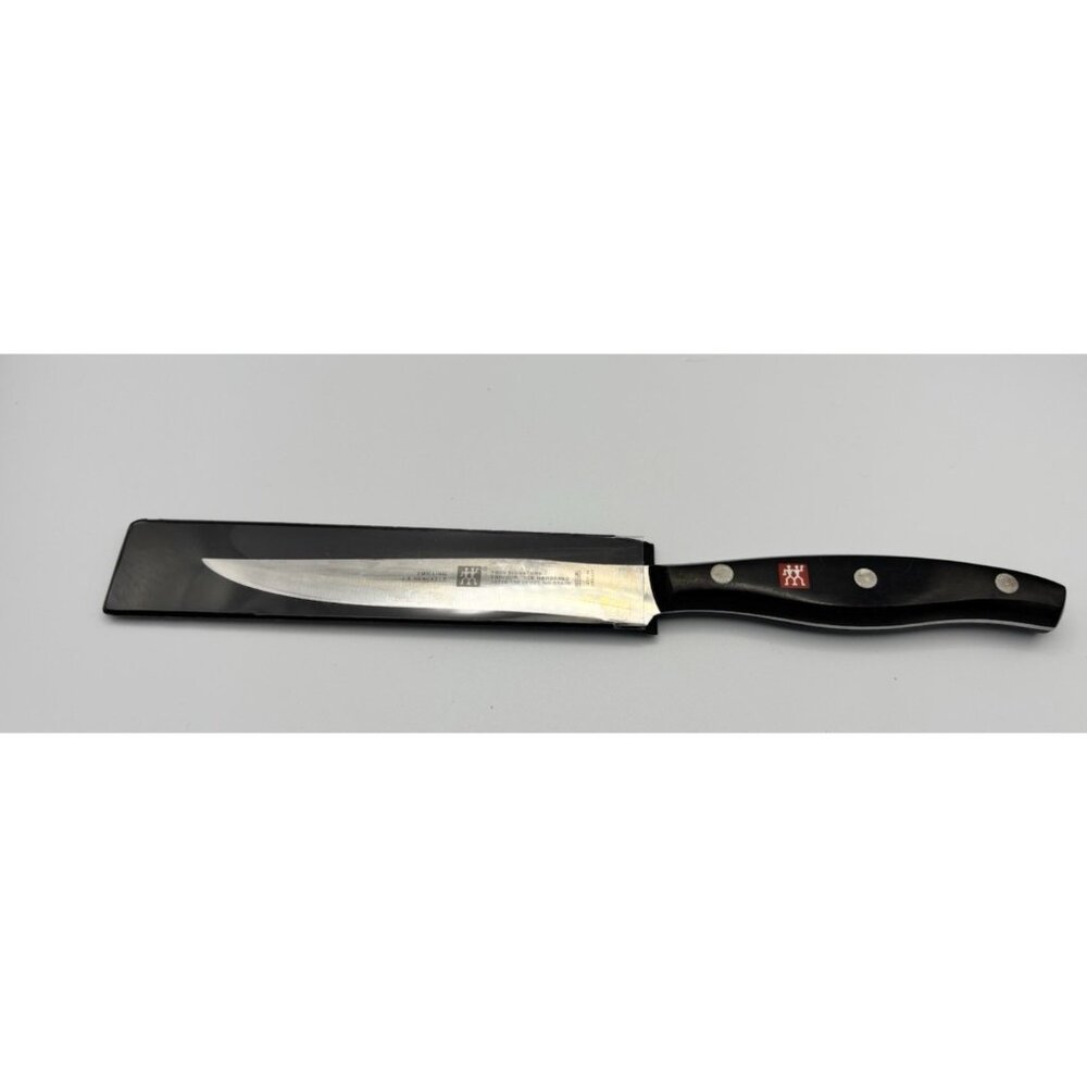 Zwilling TWIN SIGNATURE 4.5" STEAK Knife (30728-122), Made in Germany